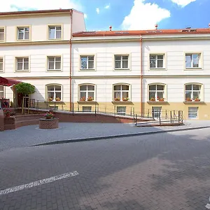 Ostruvek 3* Prague